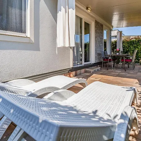 Guest house Mobile Rojnic