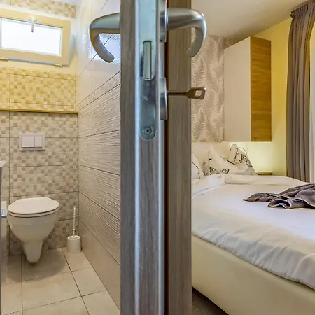 Mobile Rojnic Banjole