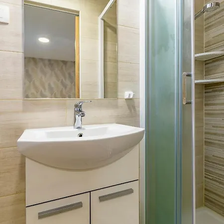 Guest house Mobile Rojnic Banjole