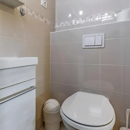 Guest house Mobile Rojnic 3*