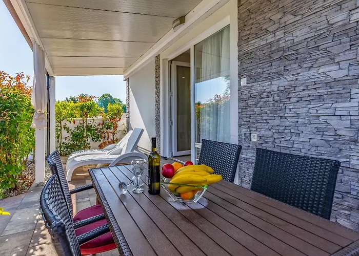 Mobile Rojnic 3* Banjole