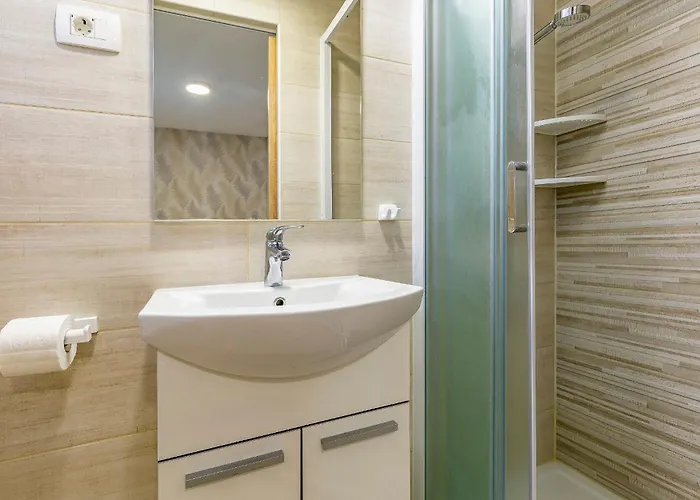 Gostinjska kuća Mobile Rojnic Banjole