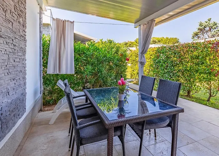 Gostinjska kuća Mobile Rojnic Banjole