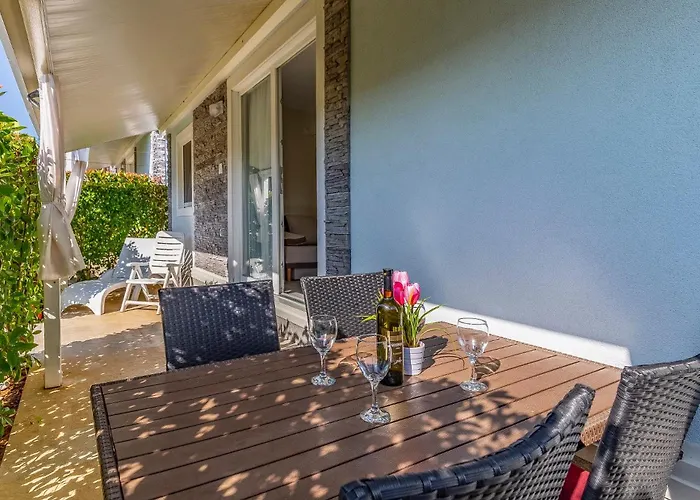 Mobile Rojnic Gostinjska kuća 3*