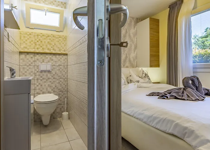 Gostinjska kuća Mobile Rojnic 3*