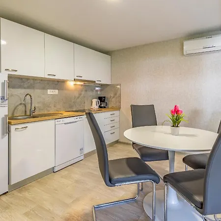 Vendégház Mobile Rojnic 3*