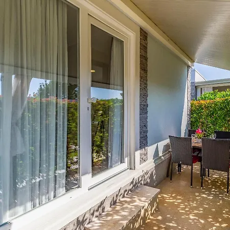 Mobile Rojnic 3* Banjole