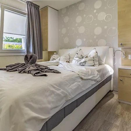 Mobile Rojnic 3* Banjole